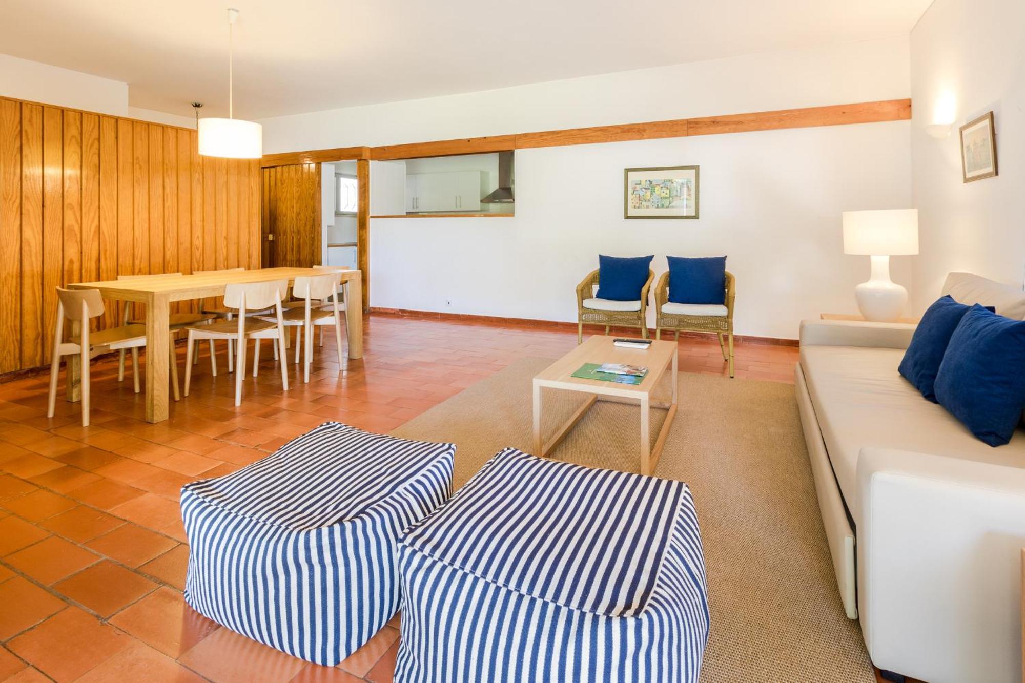 Three-Bedroom Apartment Garden View
