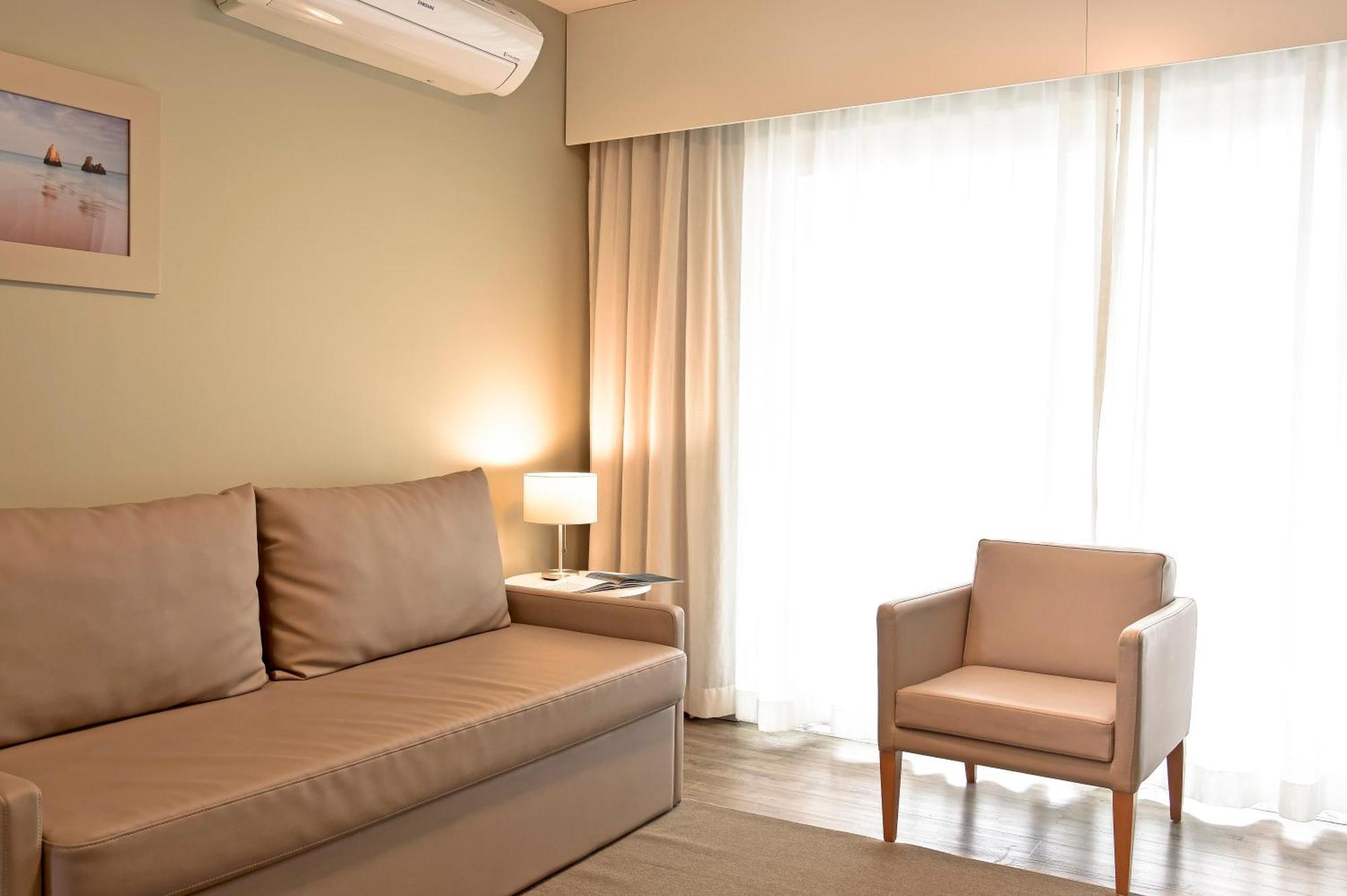 Apartamento Dúplex Premium de 1 dormitorio con balcón y vistas a la piscina