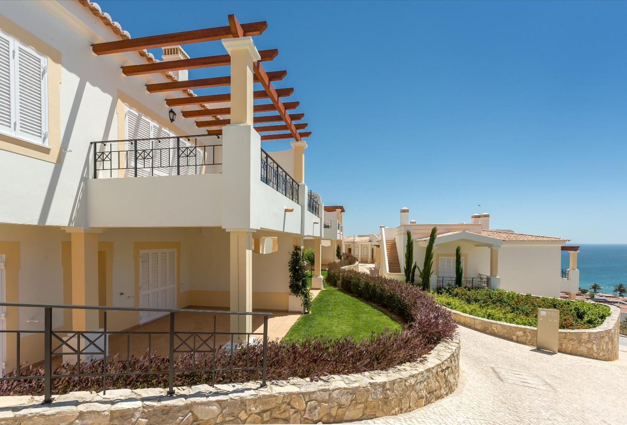 Three-Bedroom Townhouse Sea View