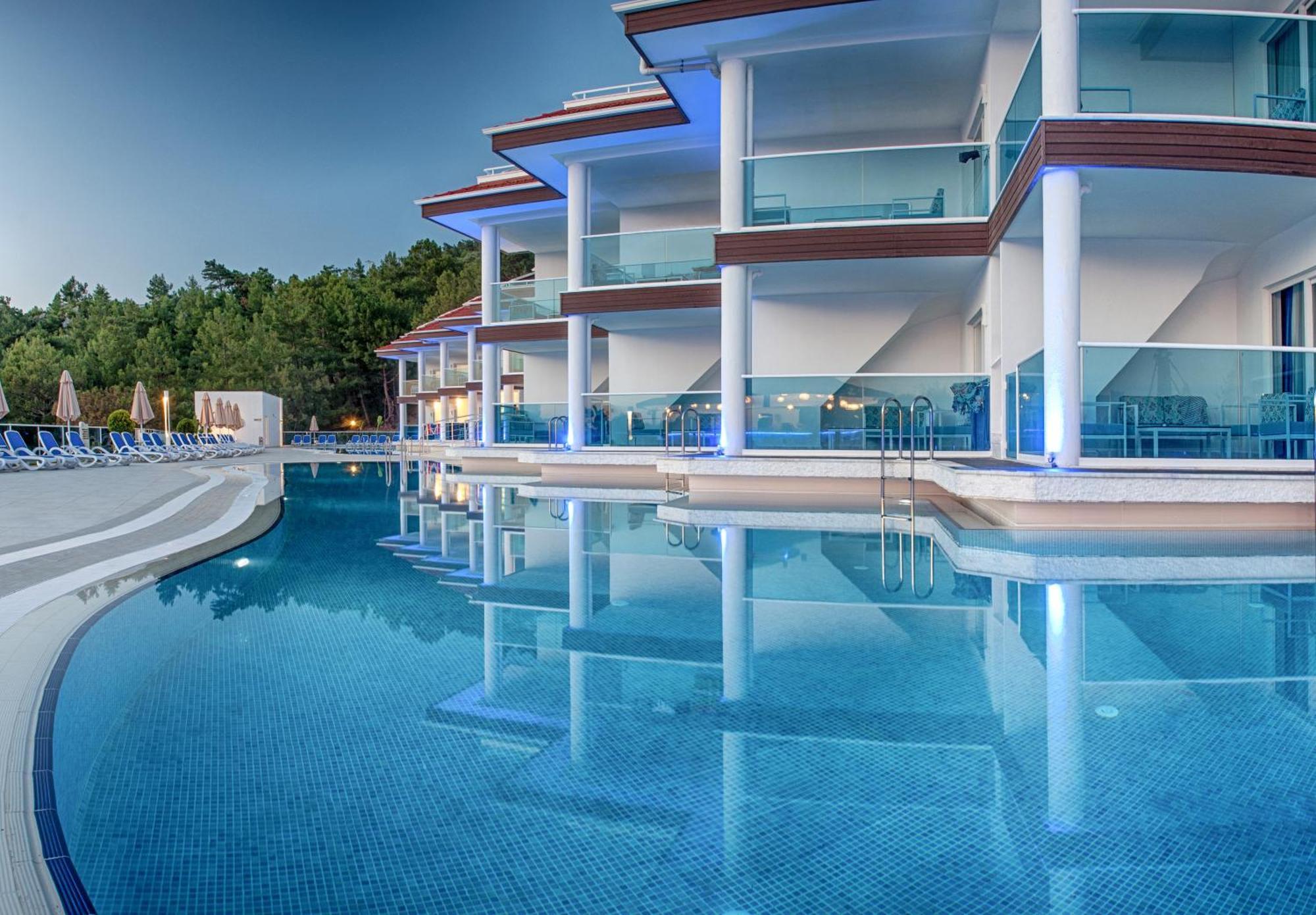 Room Pool Access