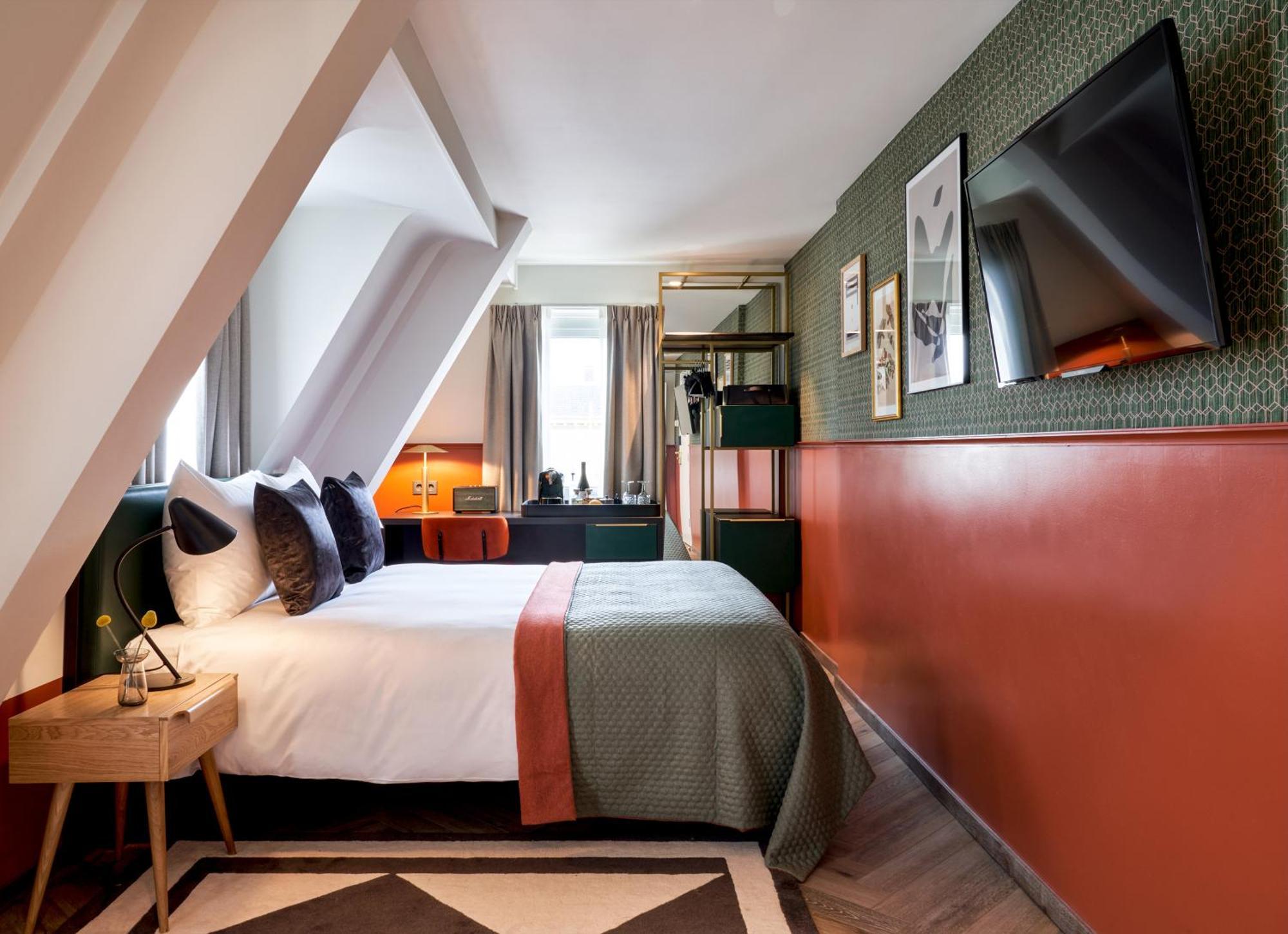 Classic Double Room