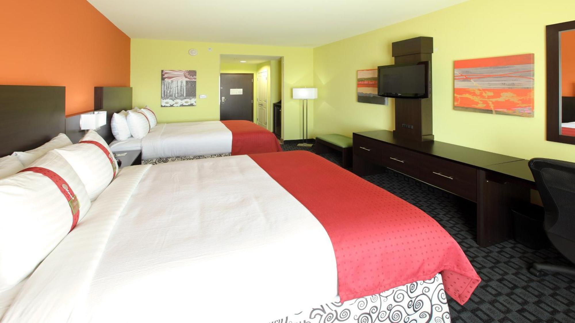 Queen Room Two Queen Beds