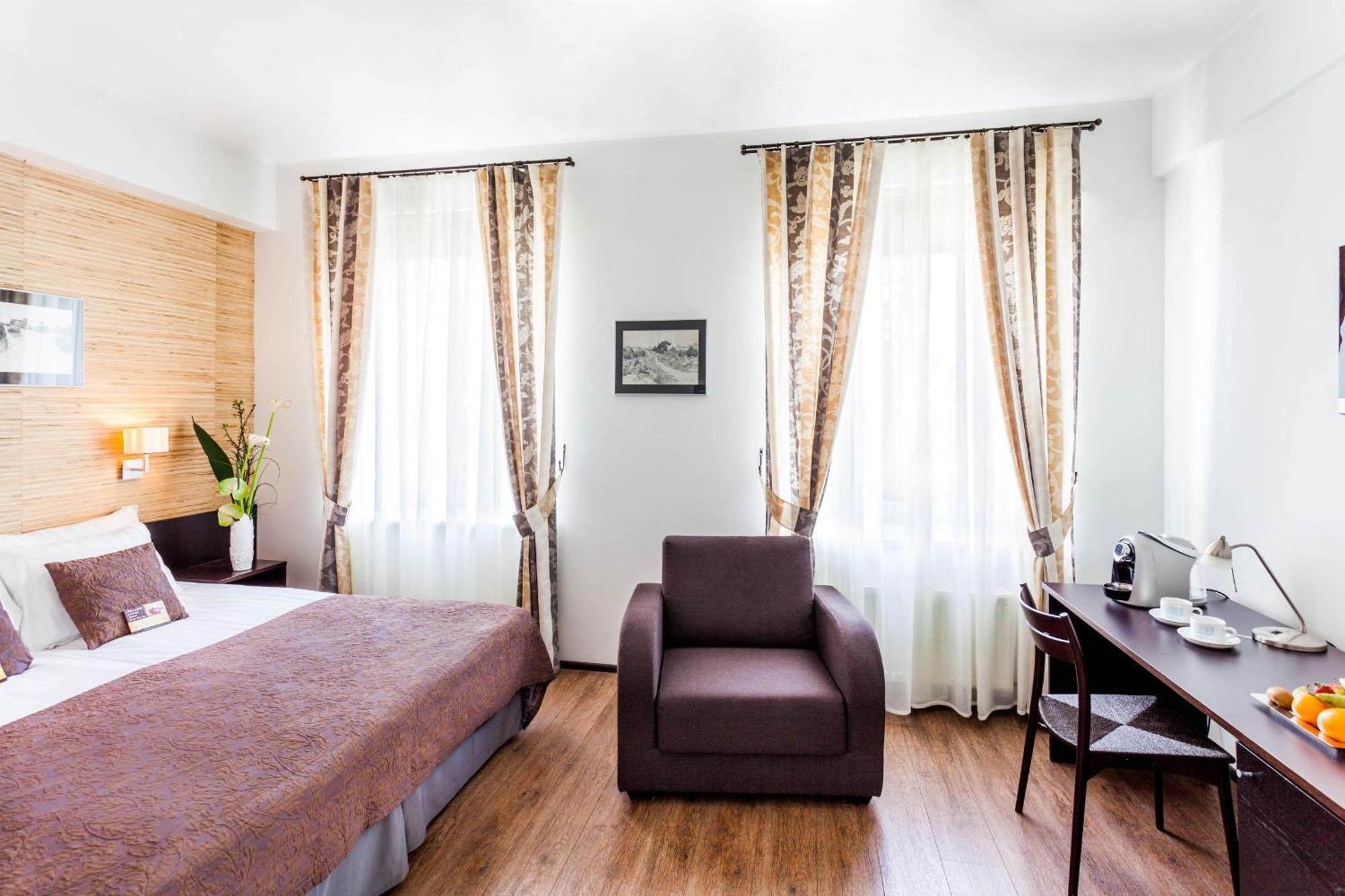 ZEN Double or Twin Room Spa Bath