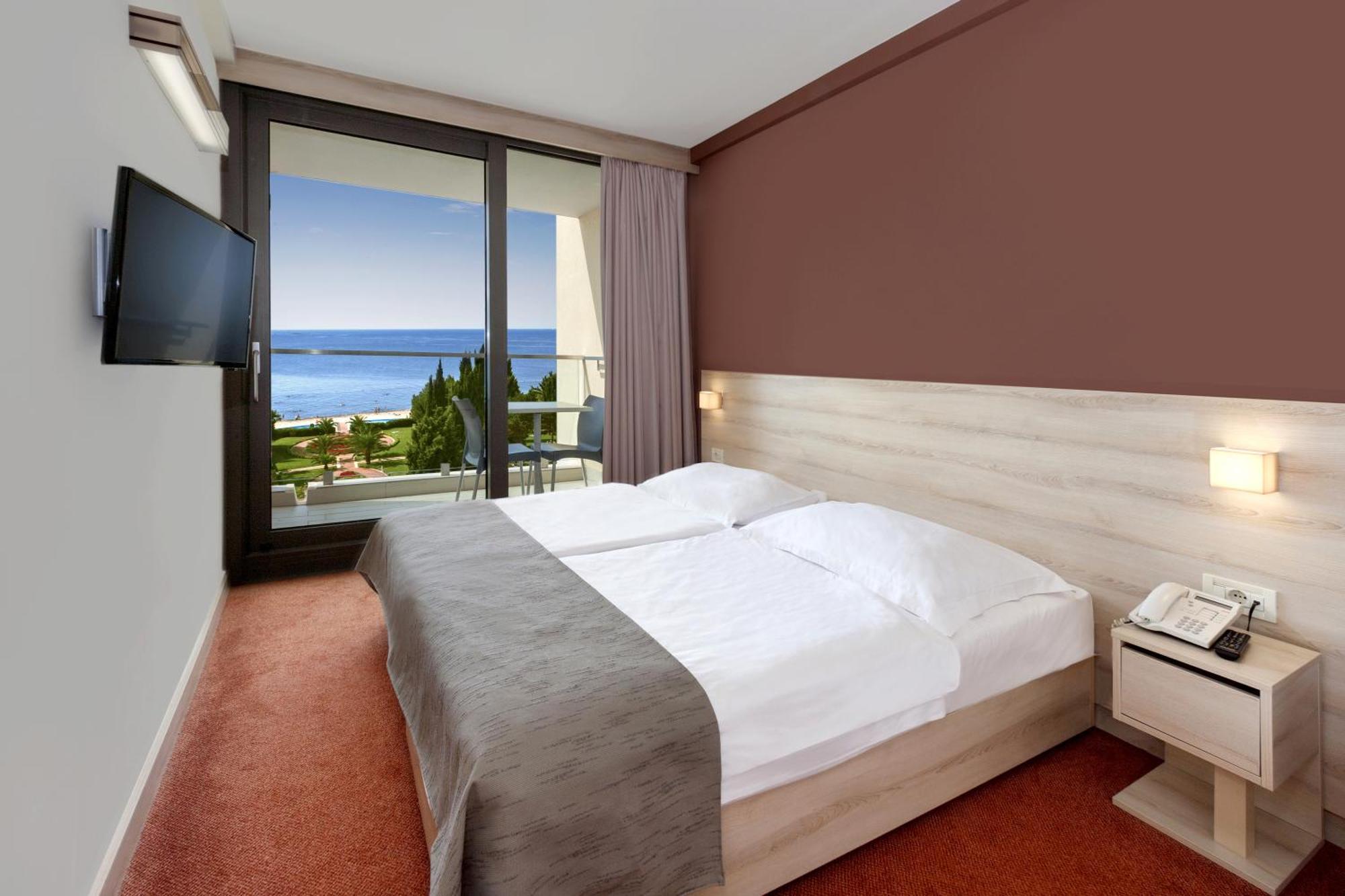 Suite met een Slaapbank en een Balkon - Uitzicht op Zee