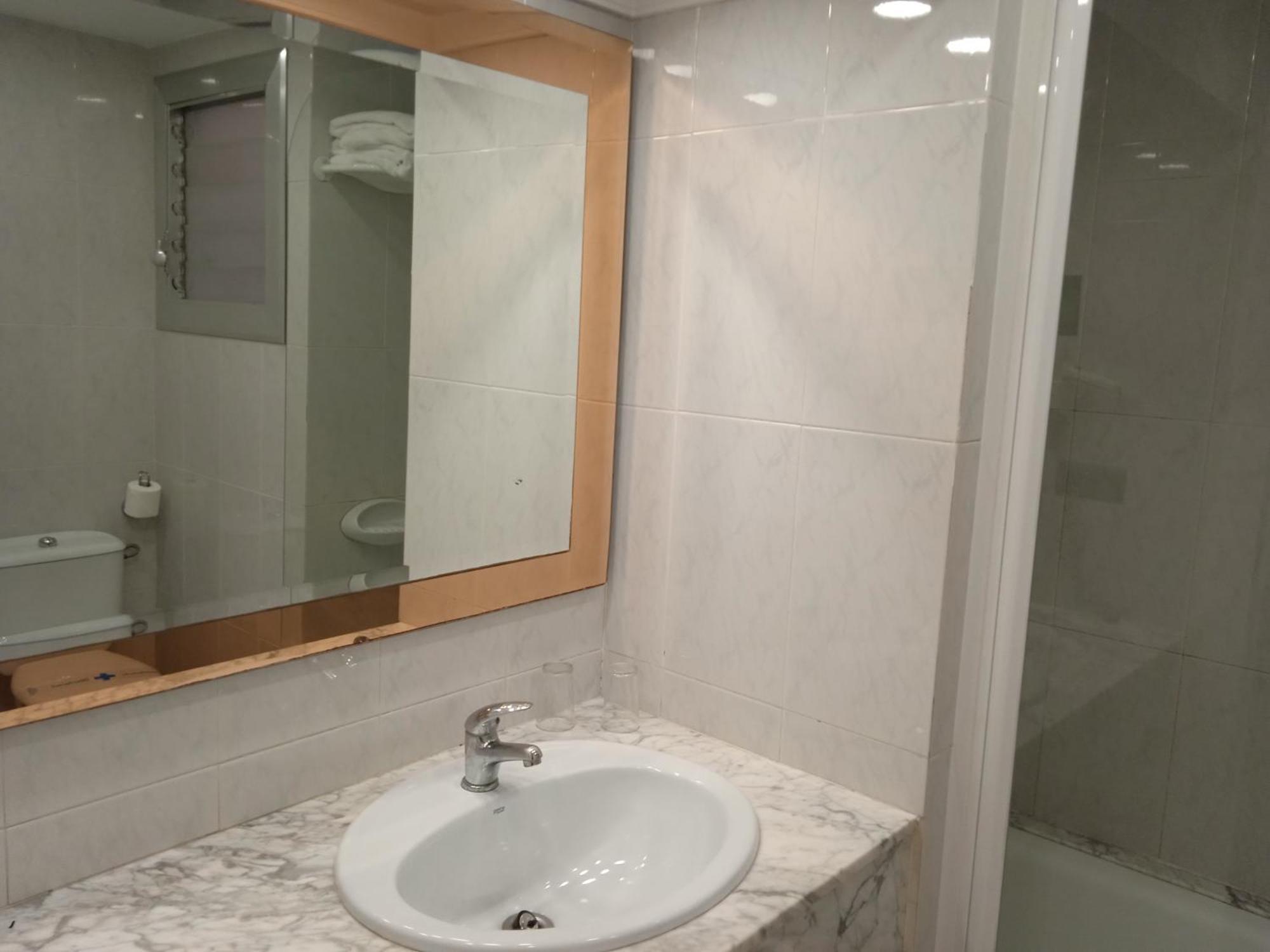 Double Terrace 1 Bed,1278065194:JPEG