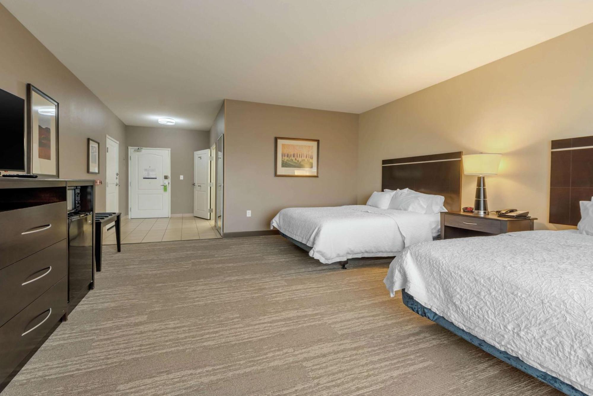 Queen Room with Two Queen Beds - Mobility and Hearing Access/Non-Smoking