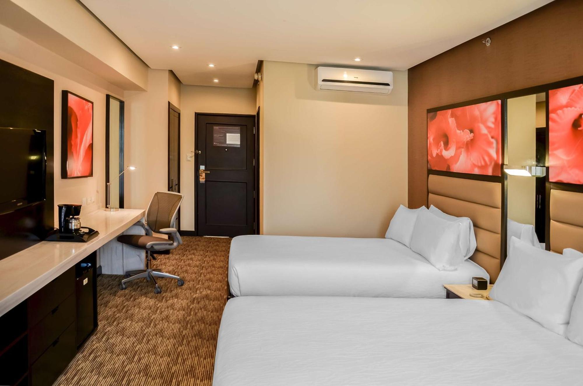 Double Room with Two Double Beds with City View