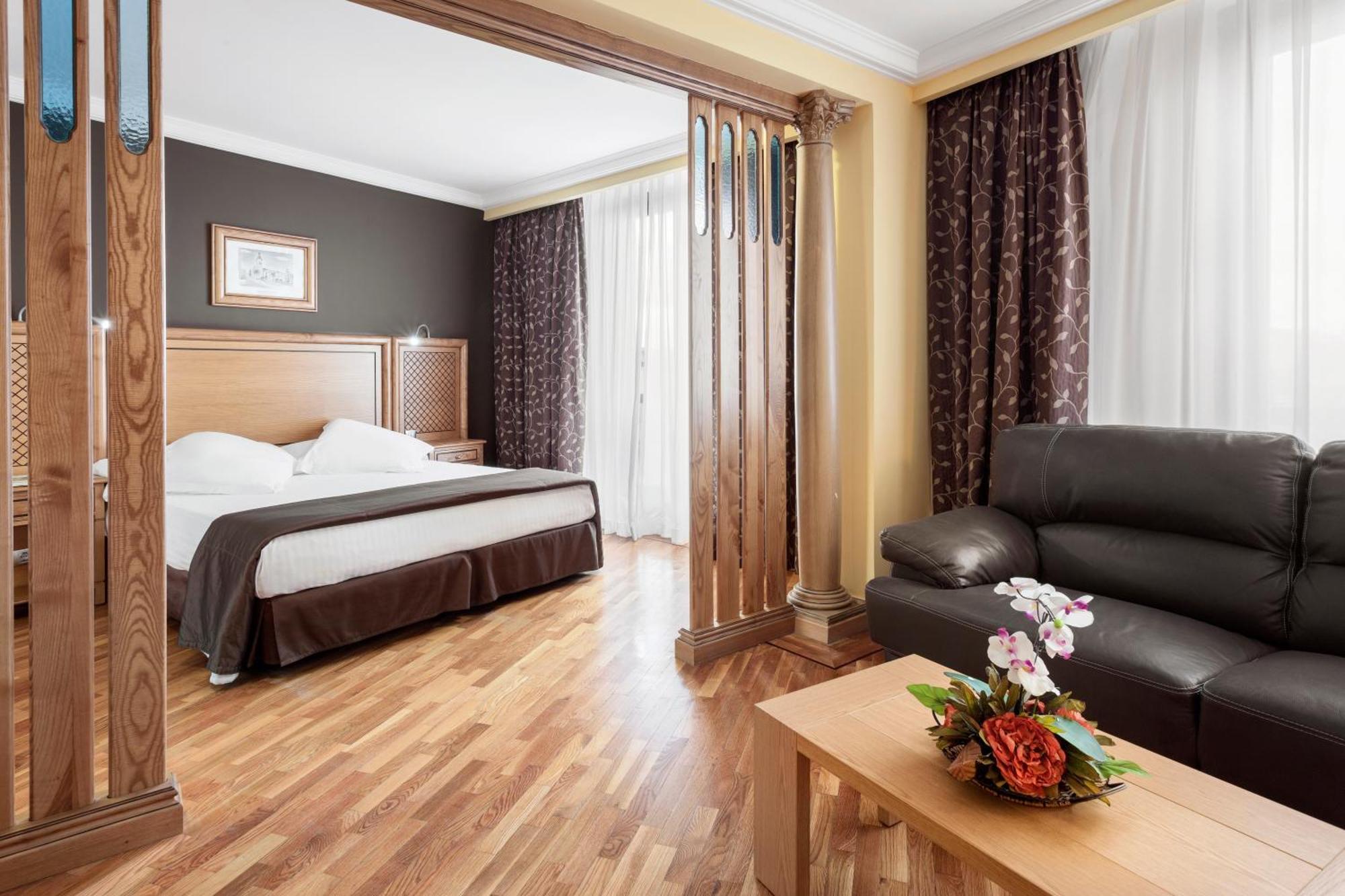 Junior Suite,1706807353:JPEG
