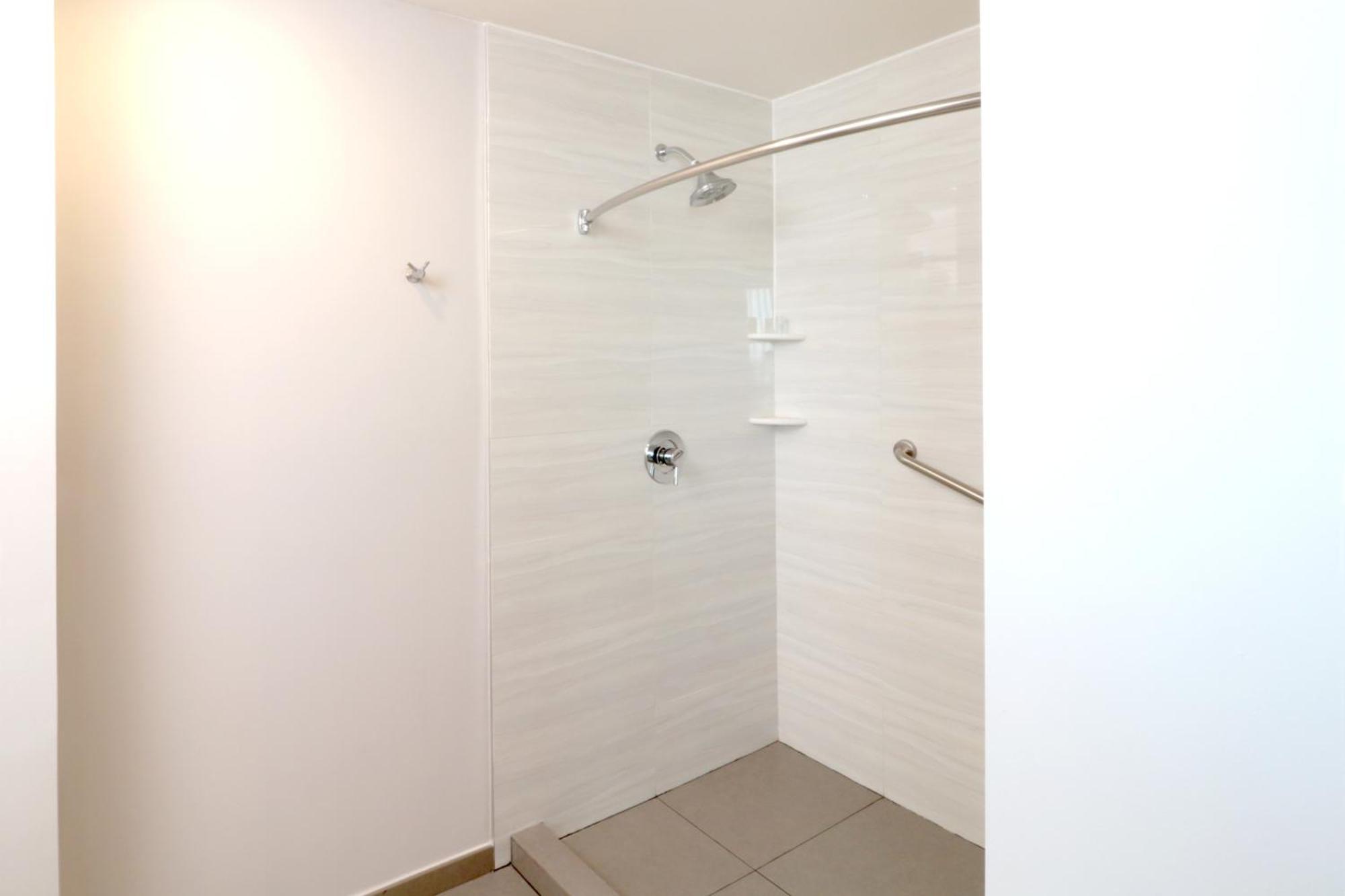 Suite de 1 dormitorio - 2 camas grandes
