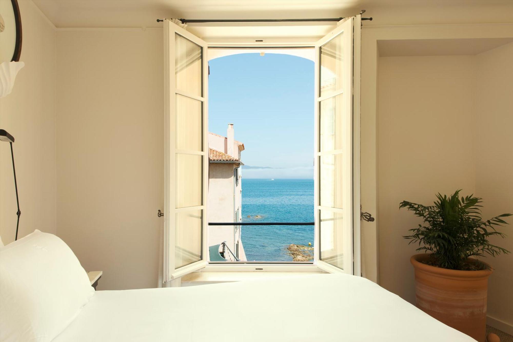 Deluxe Room Sea View