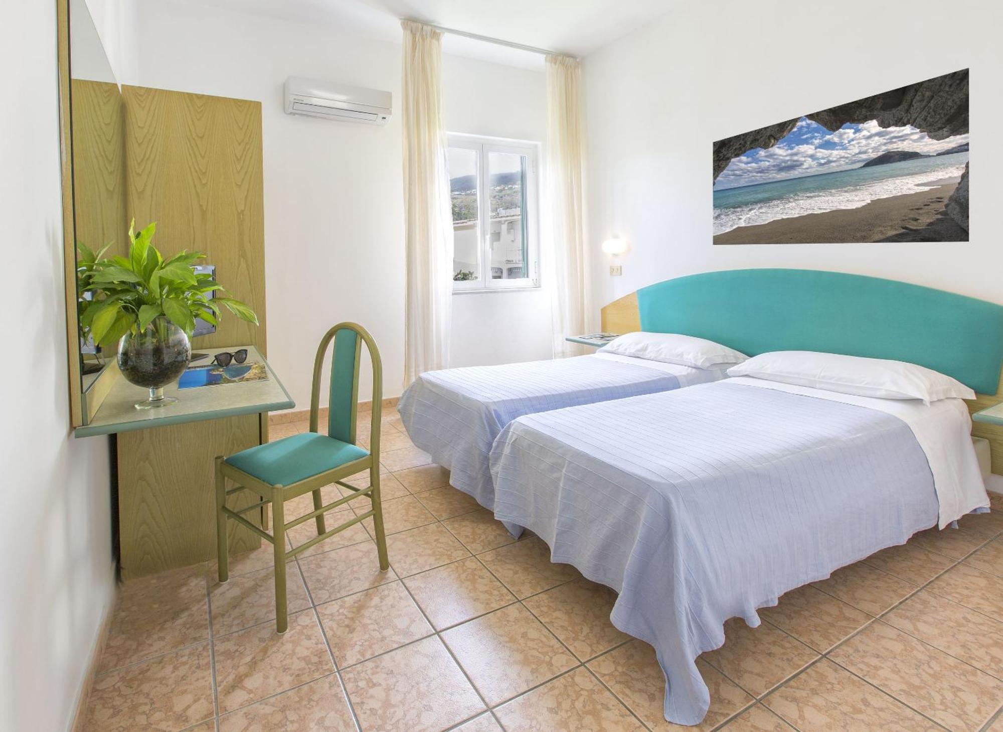 Double or Twin Room Garden View