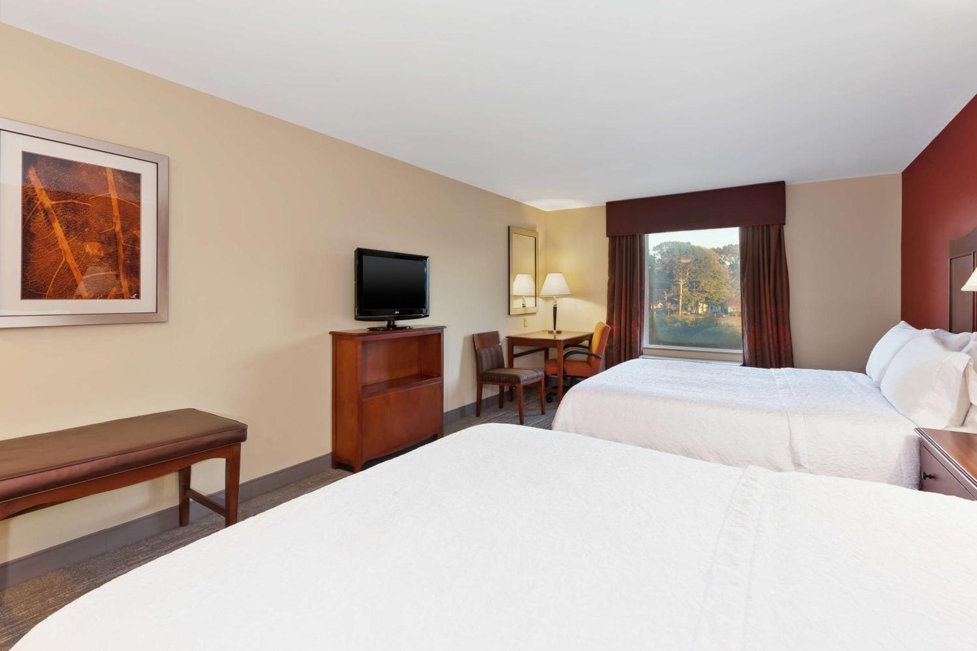 Room with Two Queen Beds - Non-Smoking