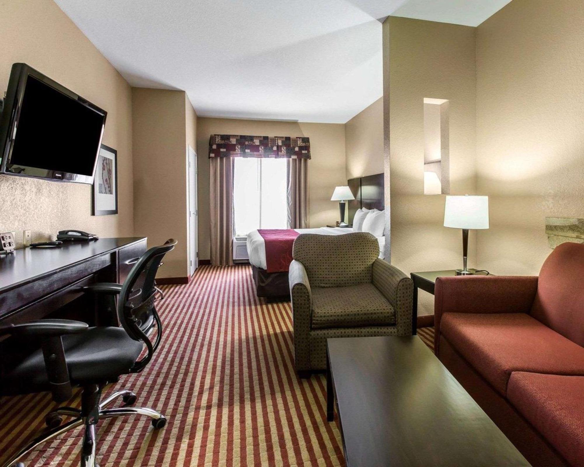 King Suite Non-Smoking