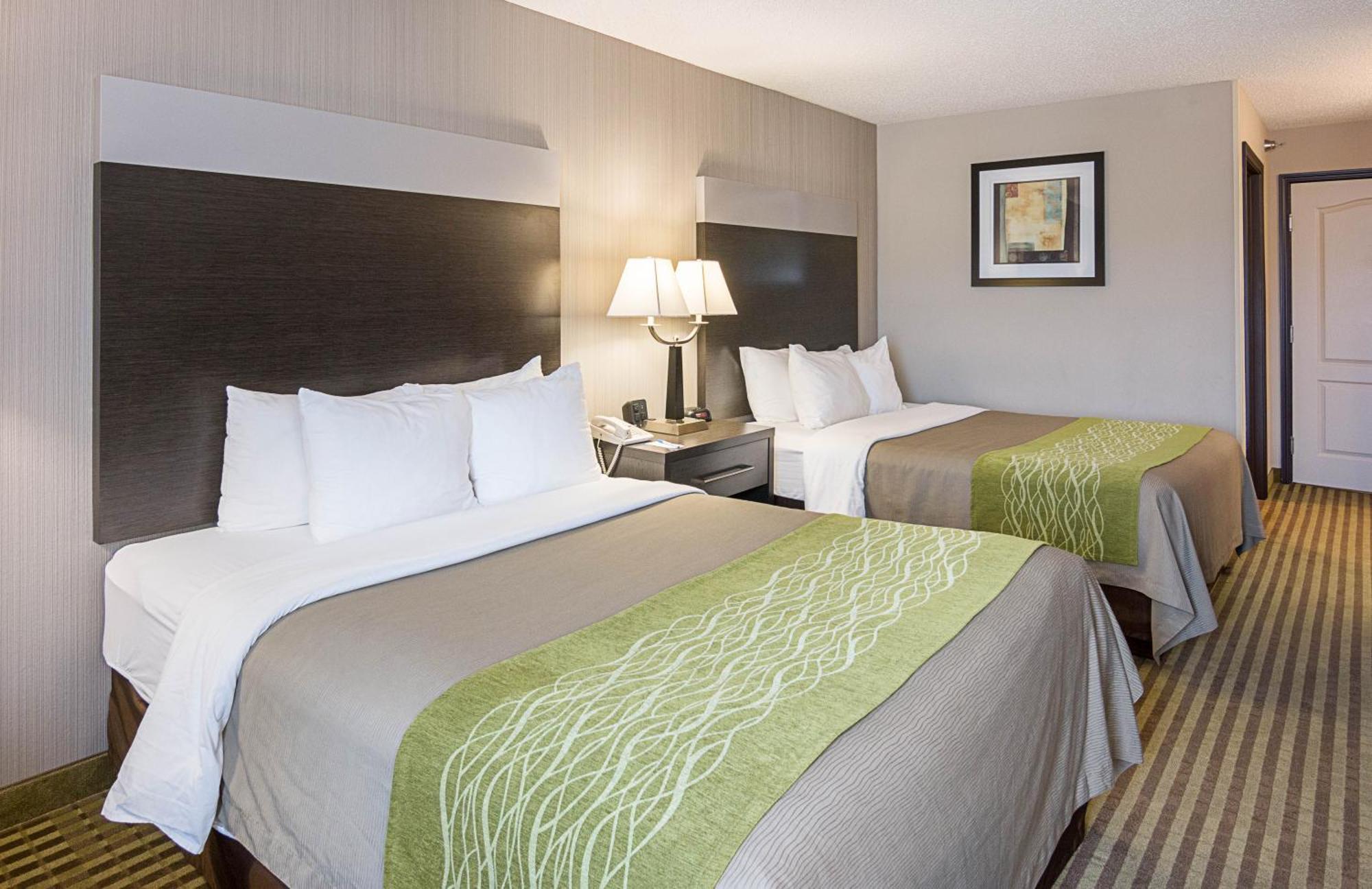 Standard Queen Room Two Queen Beds Non-Smoking