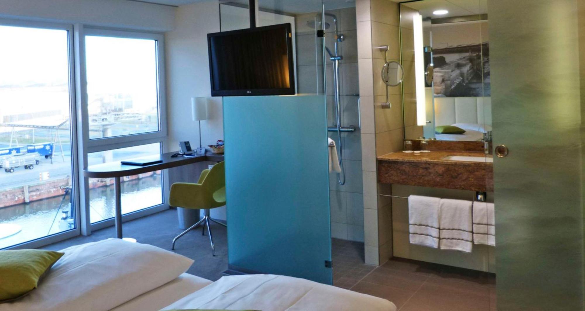 Superior Double Room Harbour View