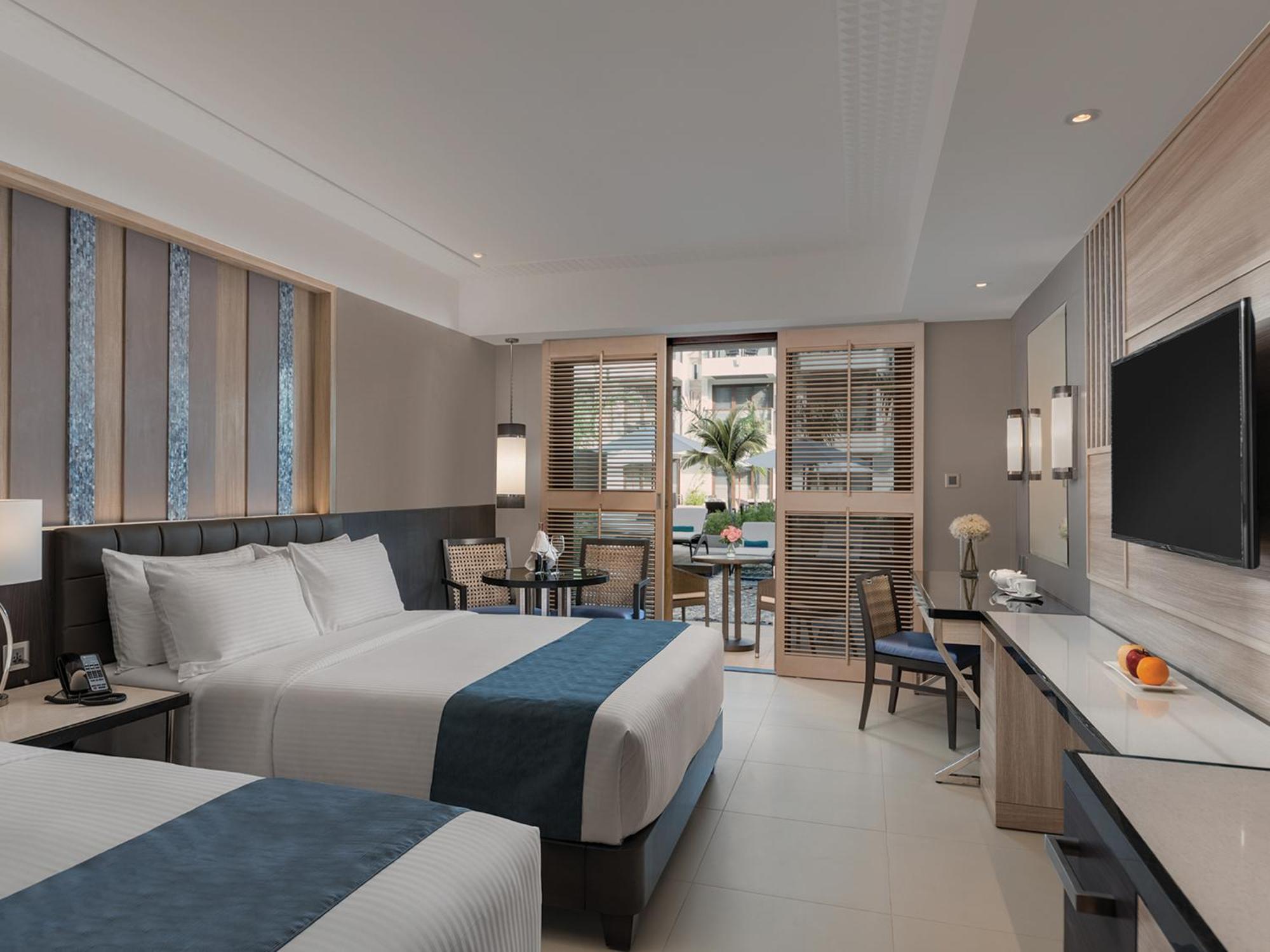 Premier Room with Pool Access