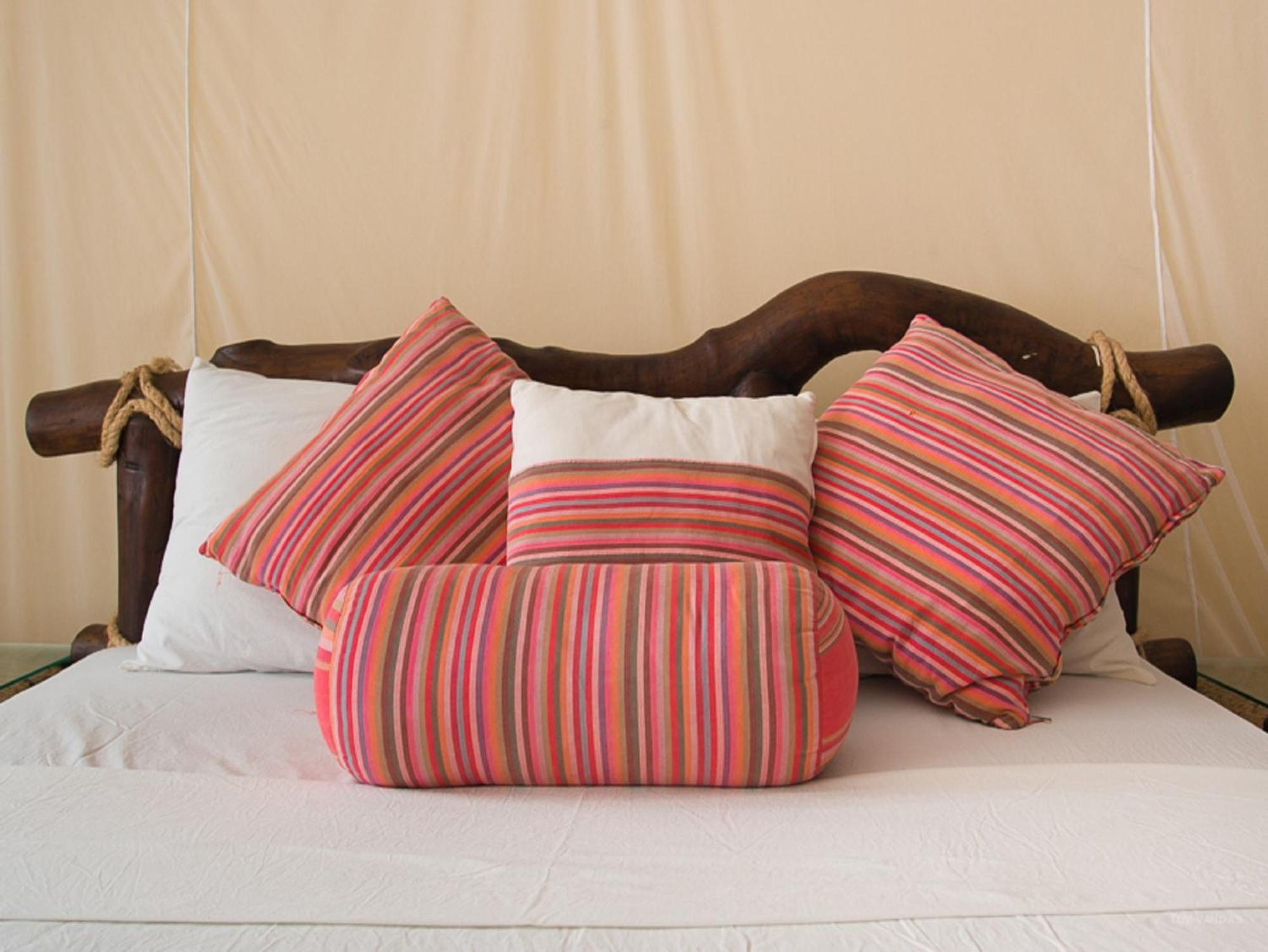 Deluxe double Room Pool View Shared Villa