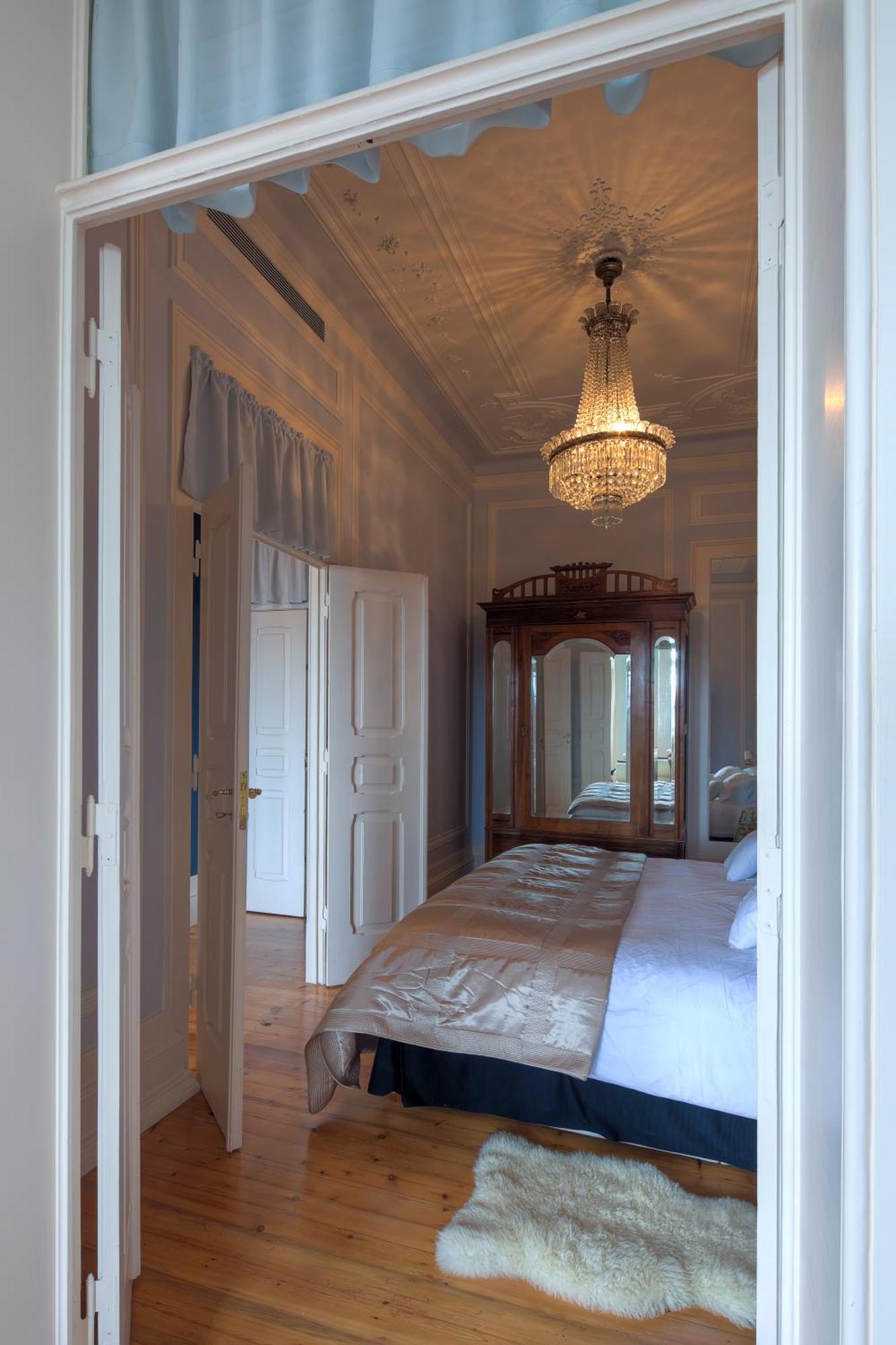 Deluxe Suite River View