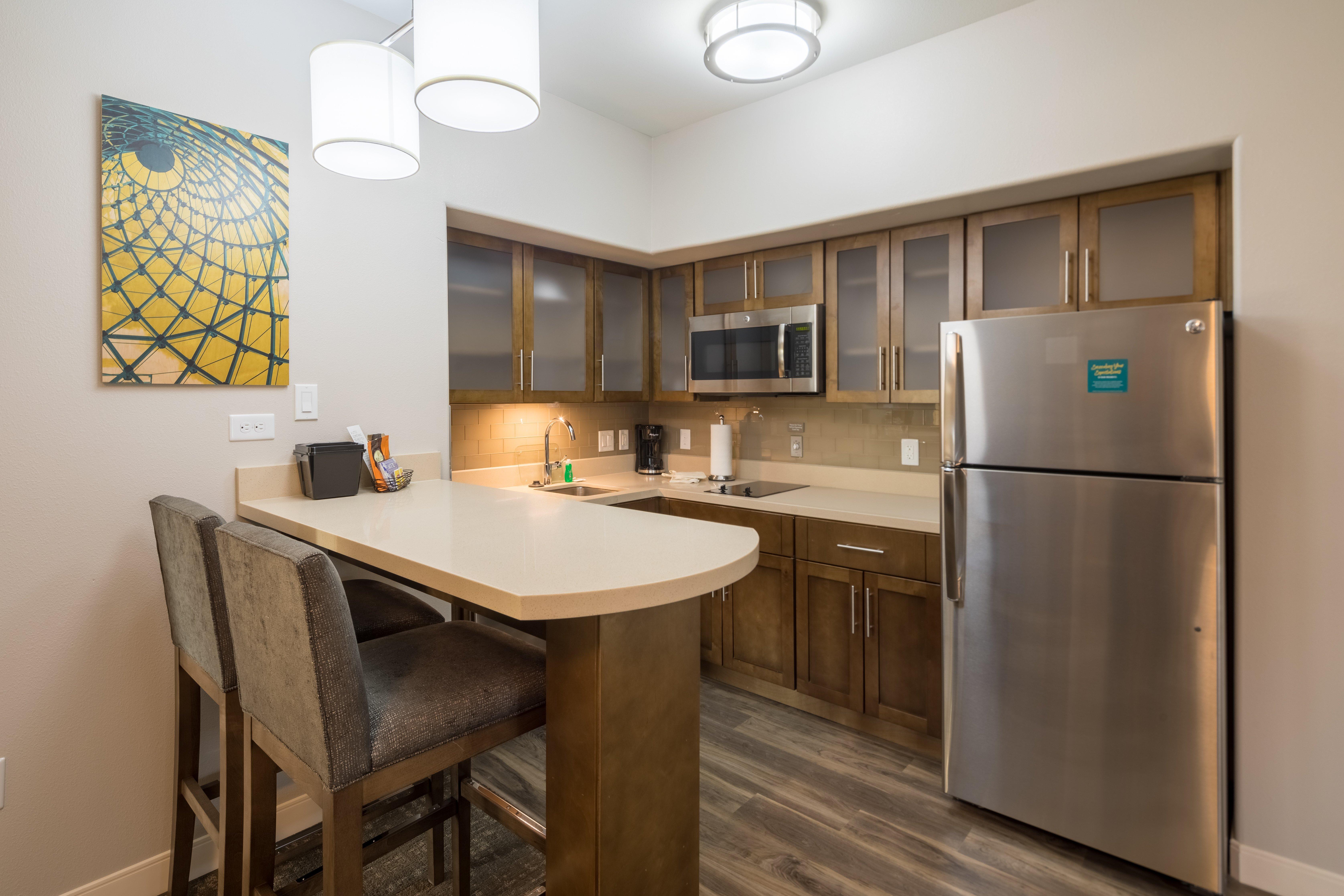 One-Bedroom King Suite