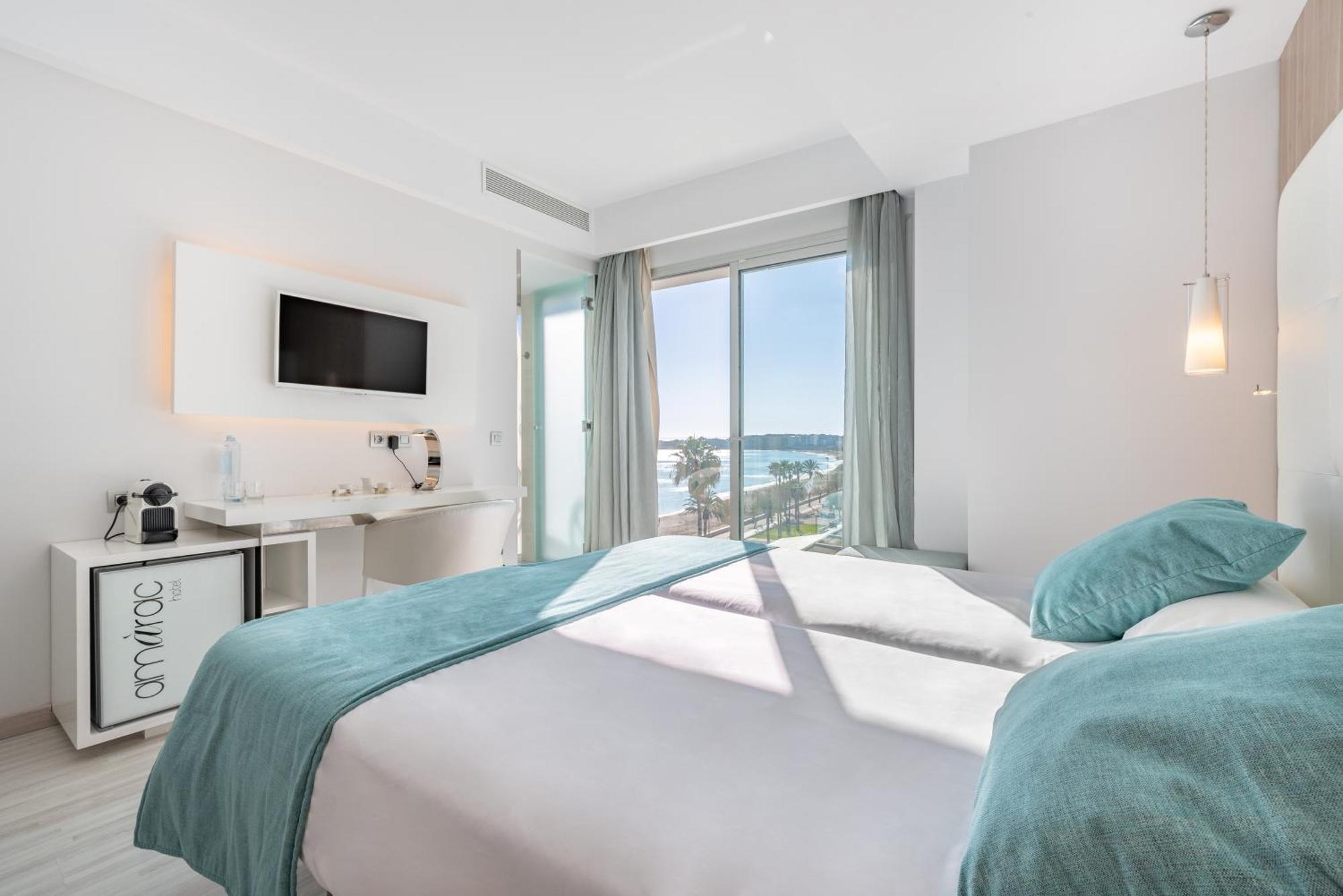 Double Room Side Sea View