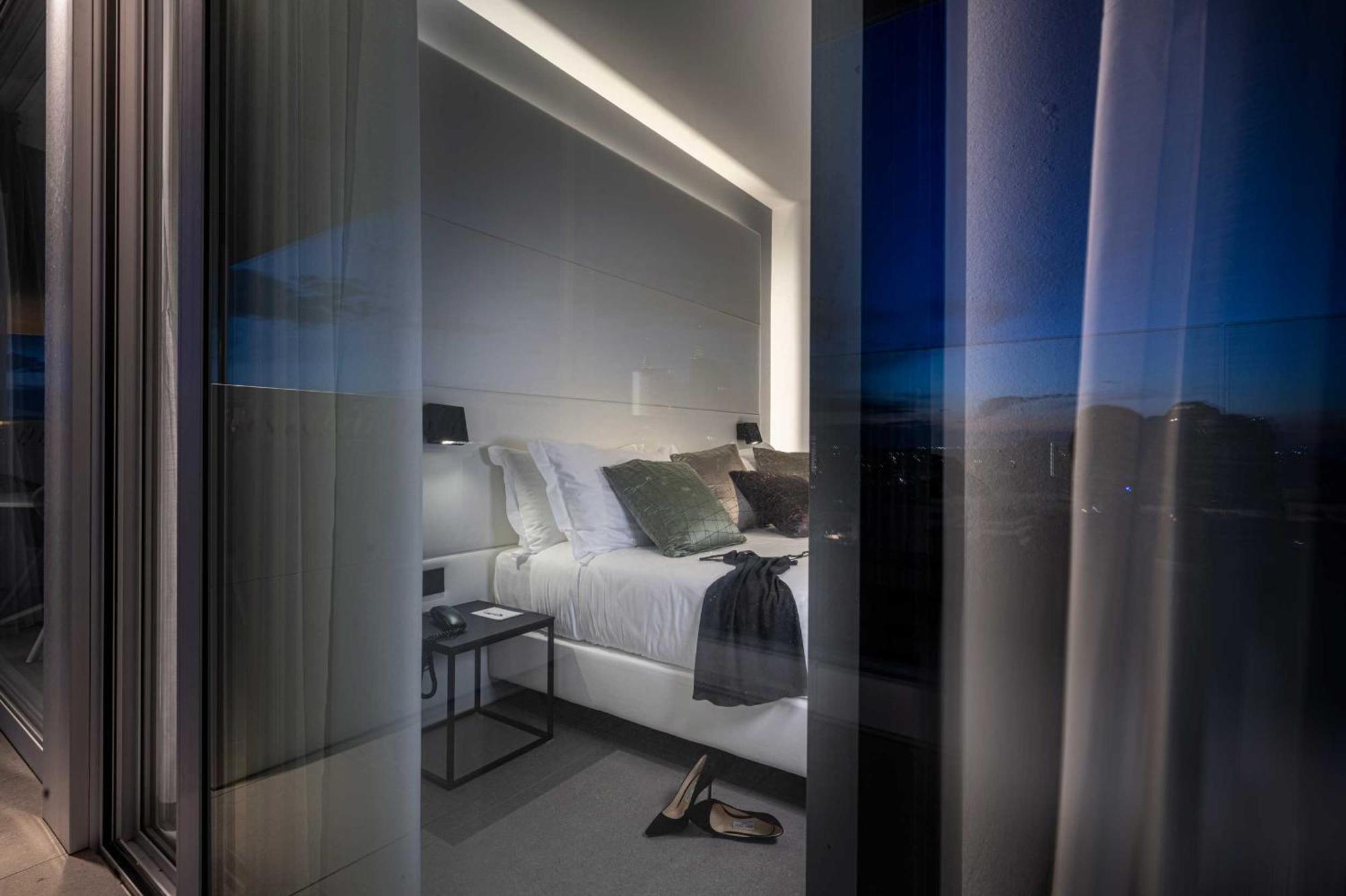 Superior Double Room,1285763404:JPEG