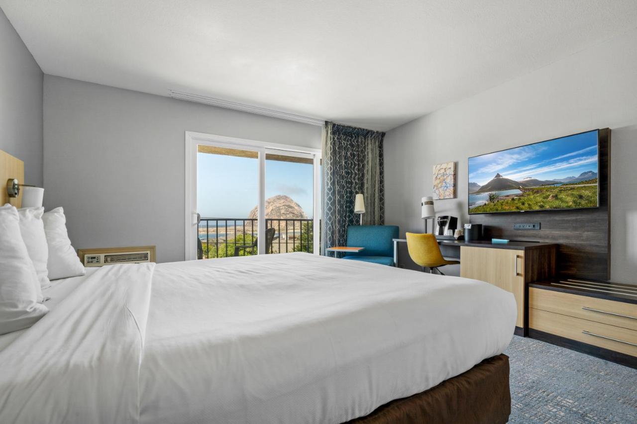 Zimmer mit Kingsize-Bett, Meerblick und Balkon