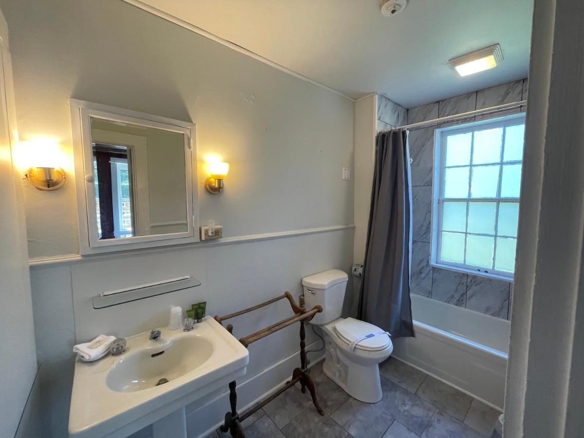 Twin Room with Garden View