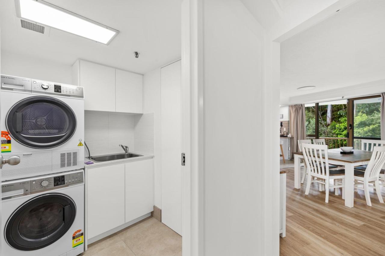 Day Time Explorer - Superior Two Bedroom Family Apt - Hinterland View