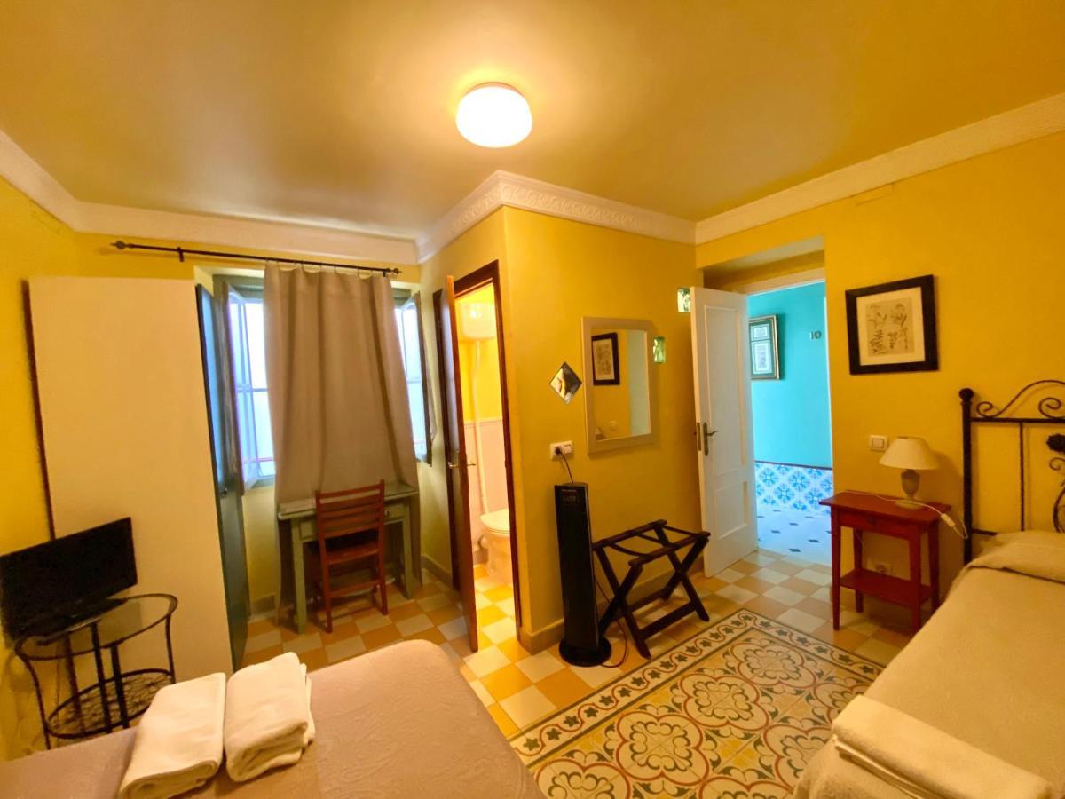 Habitación Triple con baño privado