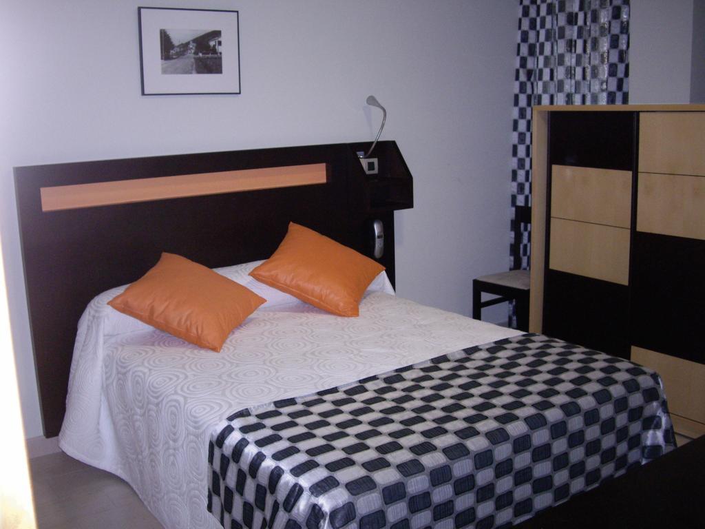 Budget Double or Twin Room,129500571:JPEG