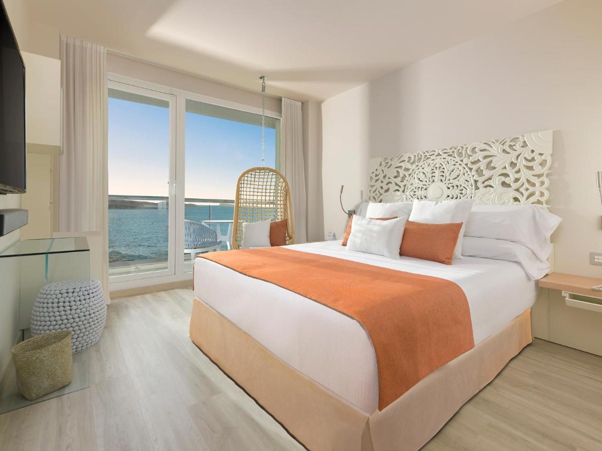 Deluxe Double or Twin Room lateral Sea View The One Make It Happen