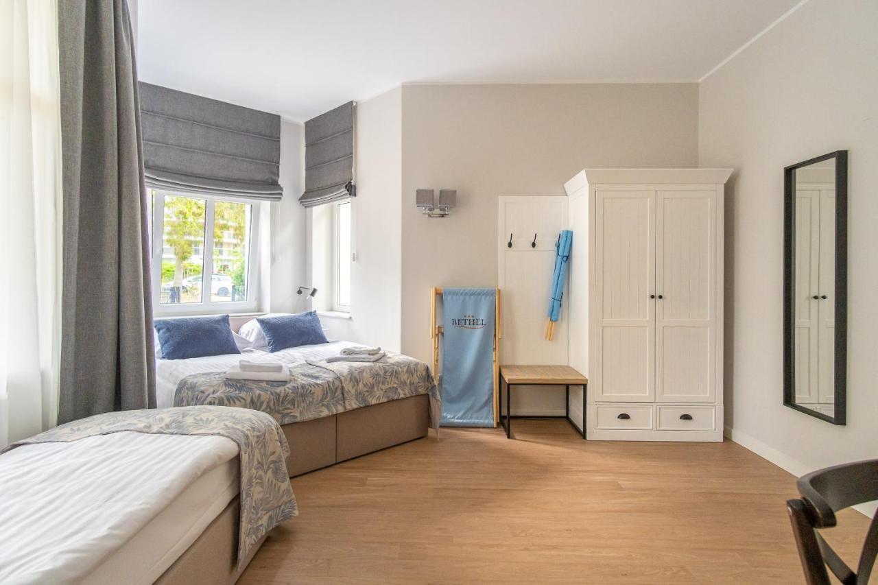 Dreibettzimmer