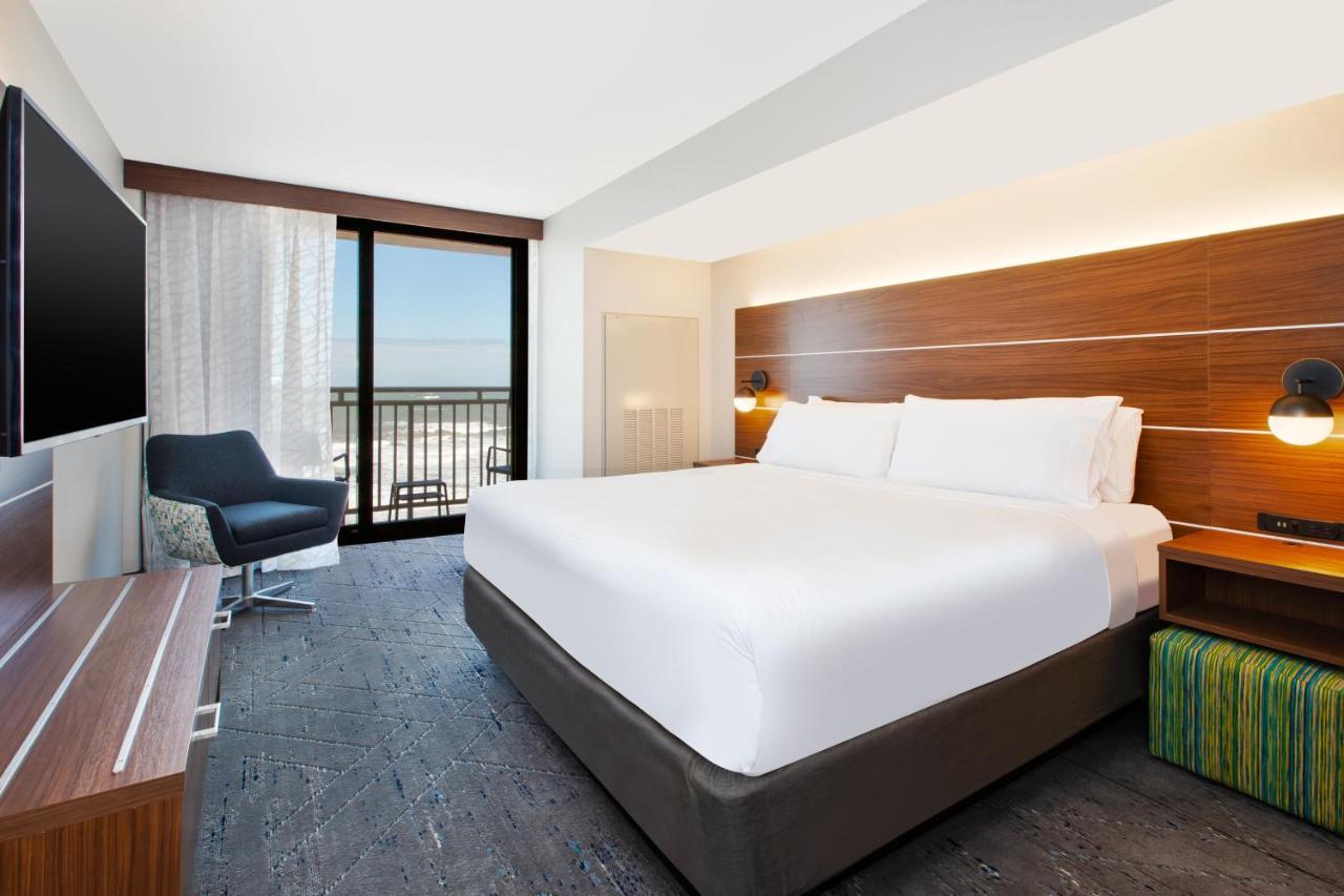 One-Bedroom King Suite