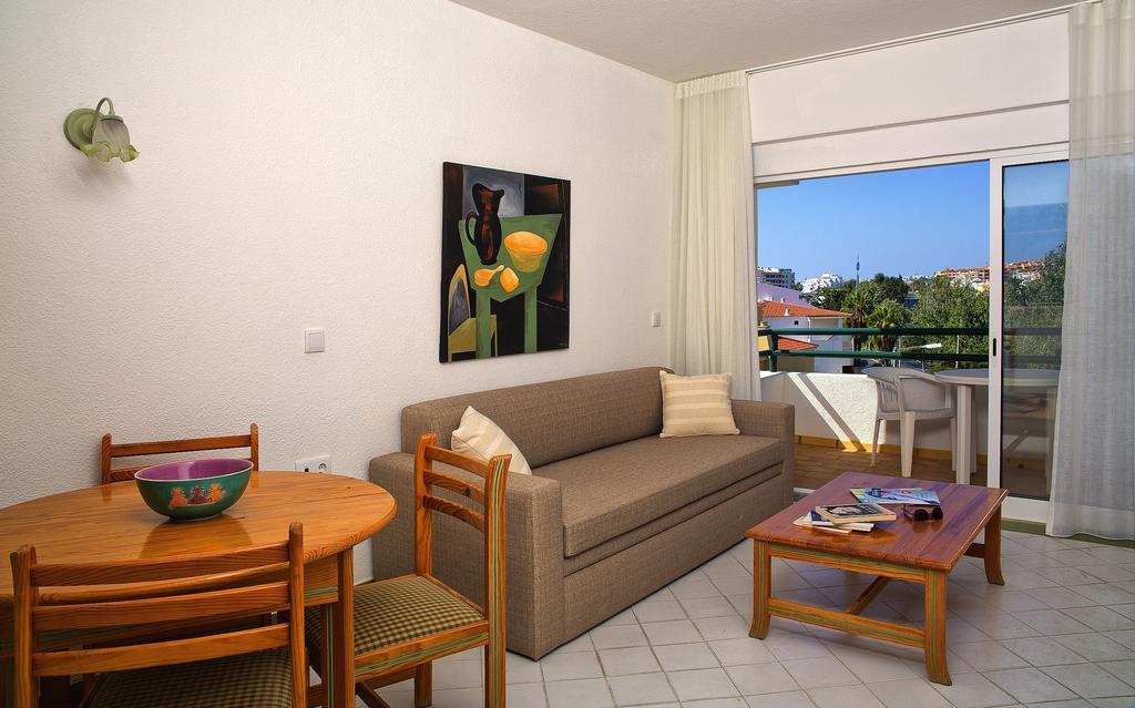 Standard Duplex One-Bedroom Apartment