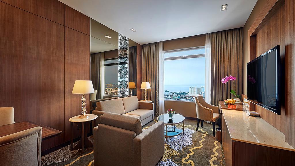 Executive Suite