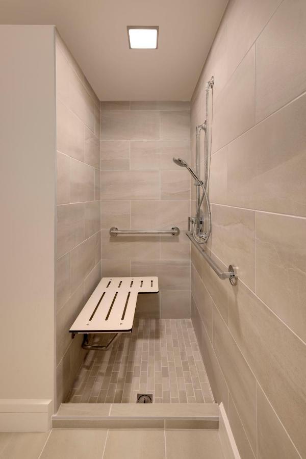 1 Bedroom Accessible Ocean View Residence
