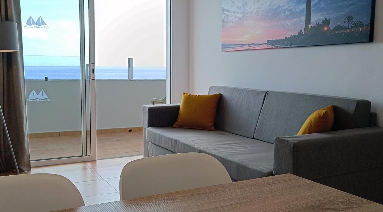 One-Bedroom Apartment Sea View