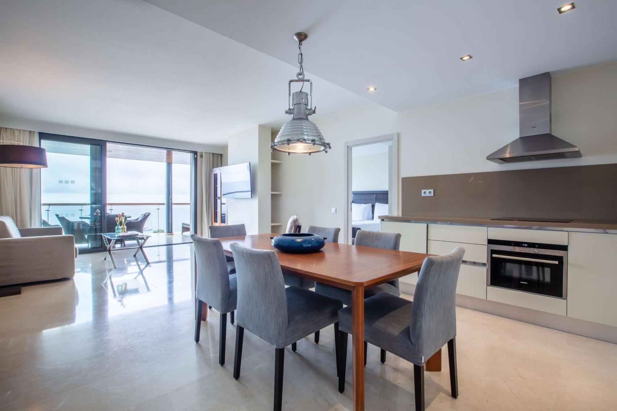 Suite 2 Bedroom & Sea View,1207446349:JPEG