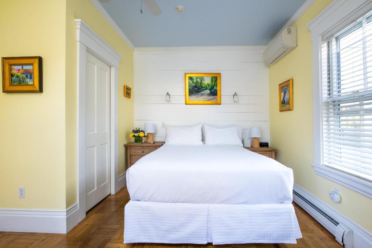 Kamer met Queensize Bed