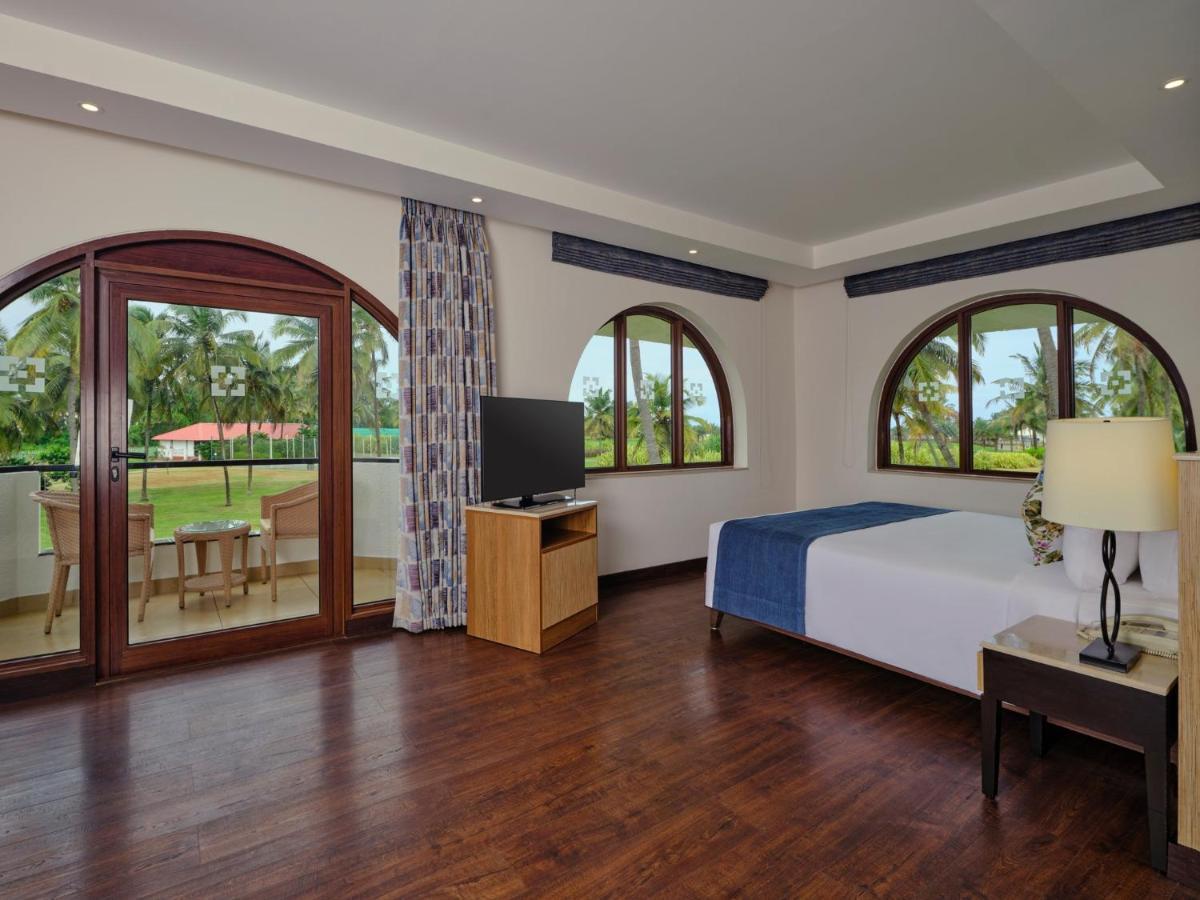 Premium Zimmer mit Kingsize-Bett und Meerblick – Raucher