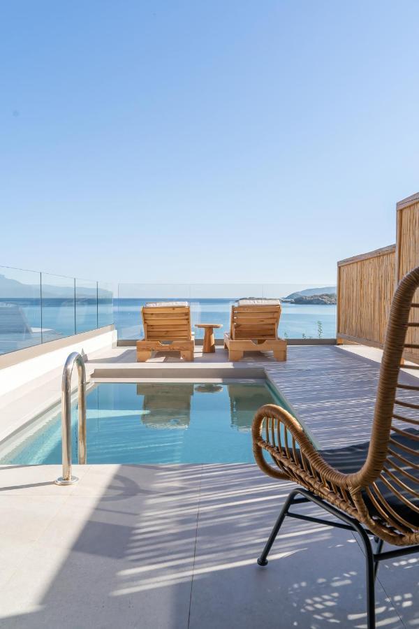 One-Bedroom Suite Sea Front Private Pool,1316673985:JPEG