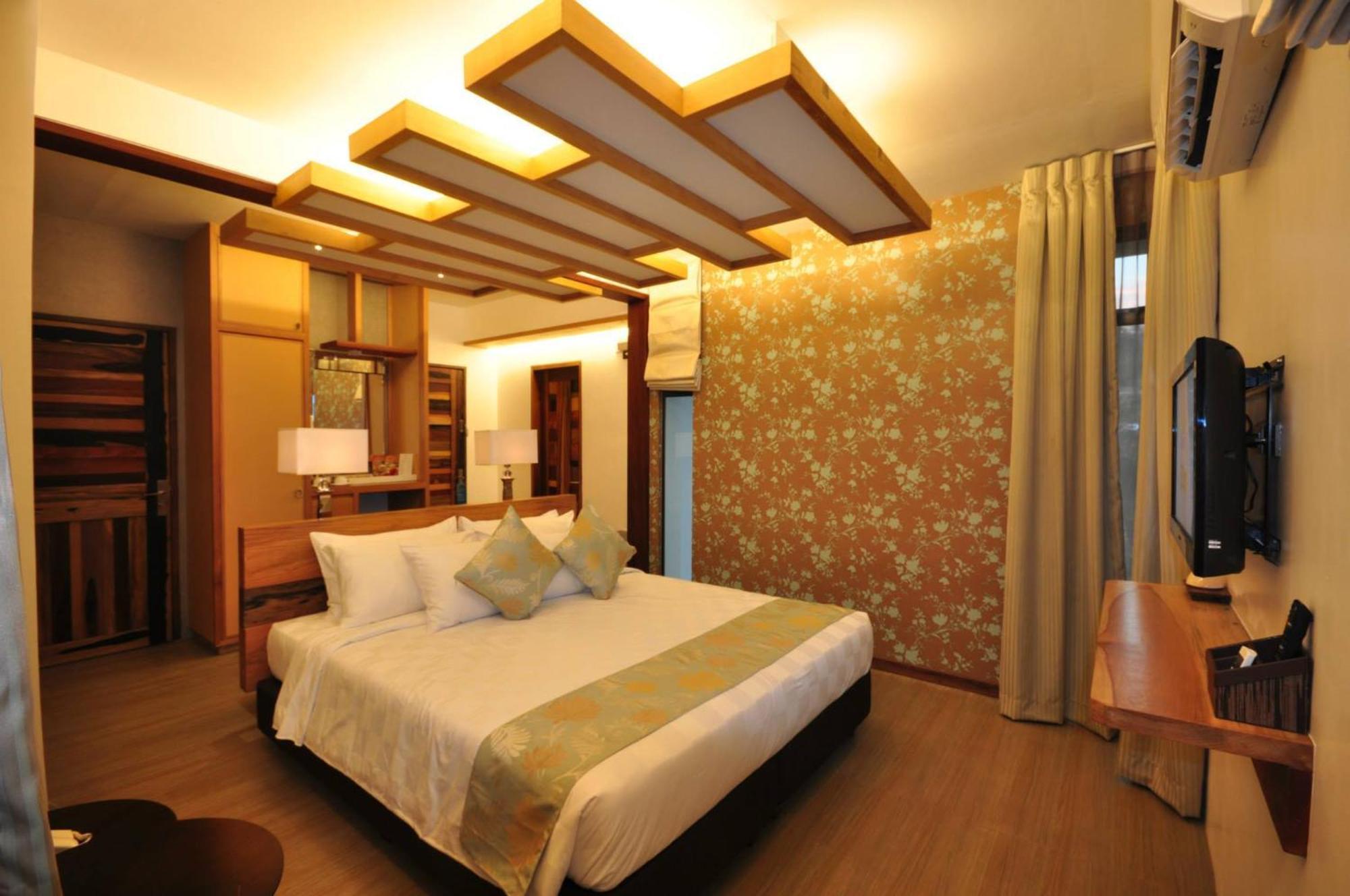 Executive King Room