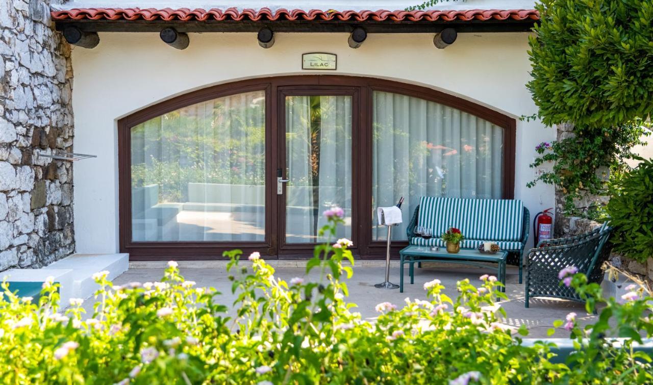 Family Villa 1 Bedroom Exclusive Services