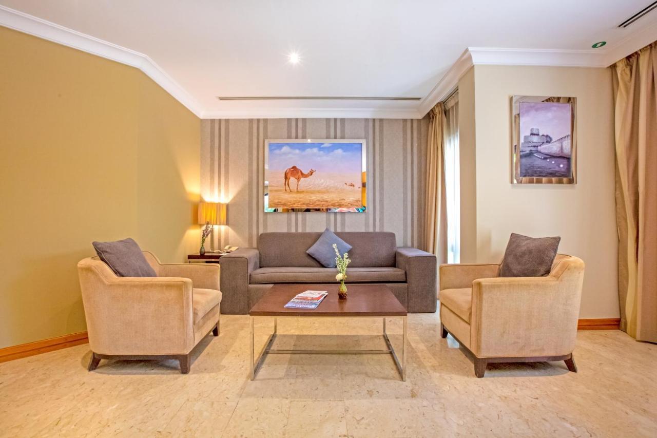 Suite con bañera de hidromasaje al aire libre