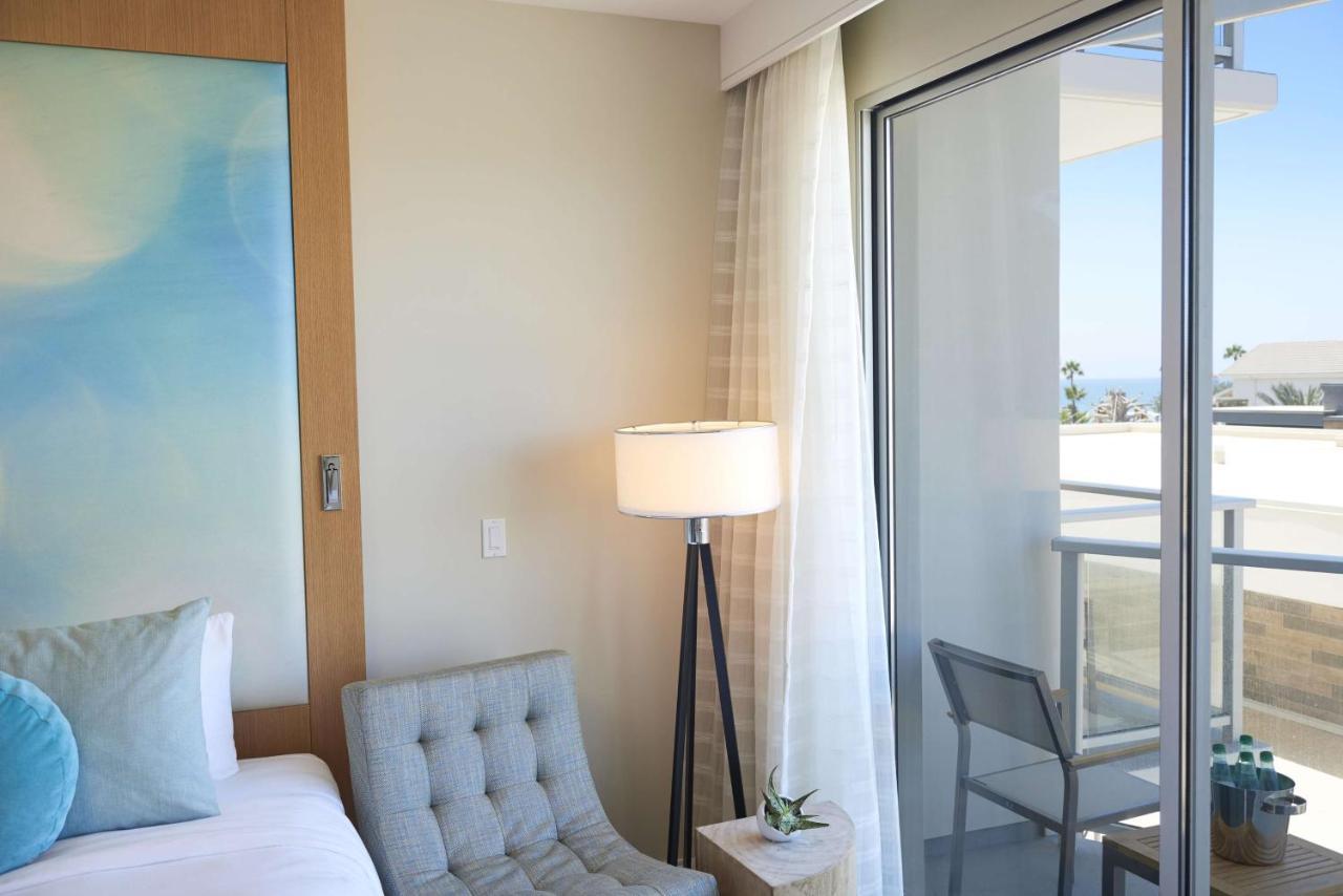 Partial Ocean View King