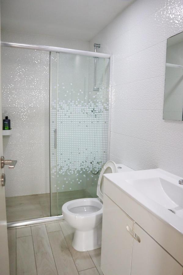 Quarto Familiar com Casa de Banho Privativa
