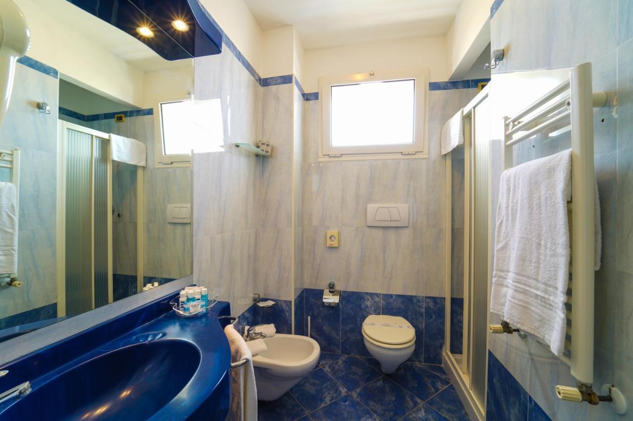 Executive Double or Twin Room Sea View