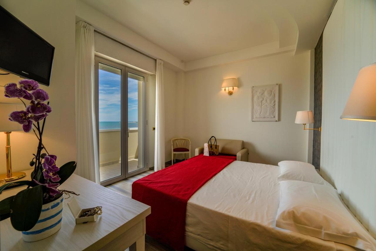 Double Room Beach Front