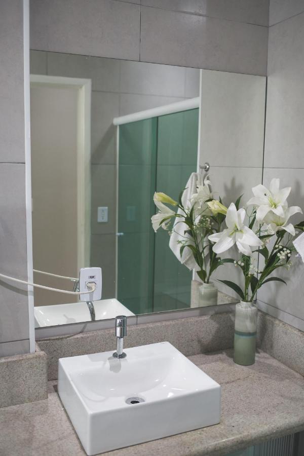 Deluxe Suite Spa Bath