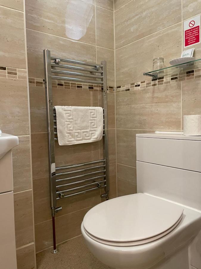 Twin Room - Ground Floor